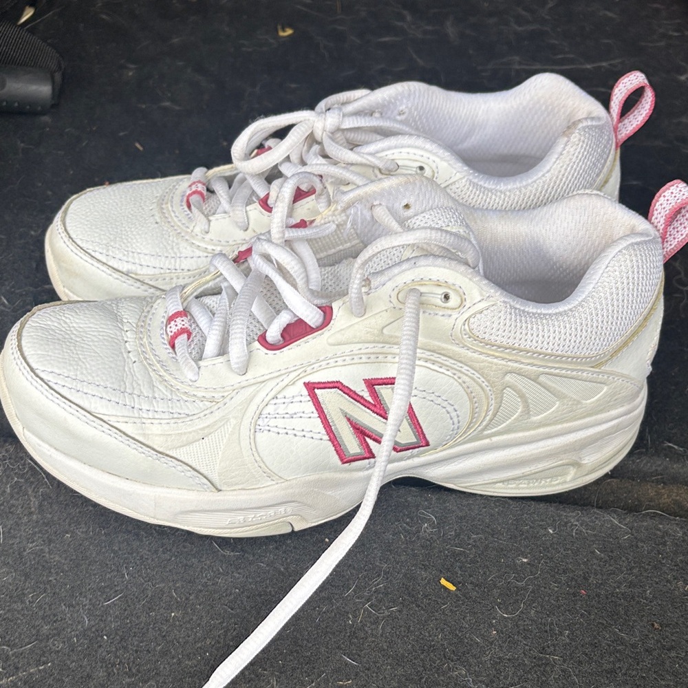 New Balance WX623WP White & Pink Women’s 5 / Youth 3.5 | Walking Running Shoes